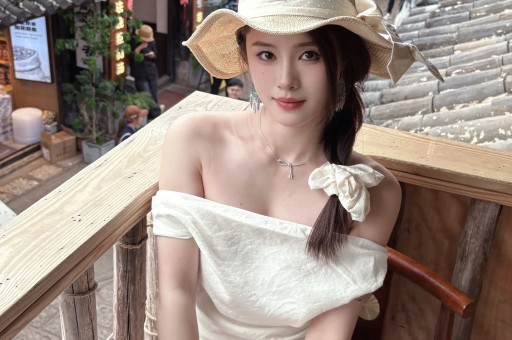 内娱1天4大瓜！顶流恋情、深夜泡酒吧、全身整容一个比一个离谱